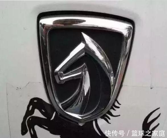 『车标』说到玩车标,这些车主可都是高手,捷豹好舒服,奥迪被“黑”了!