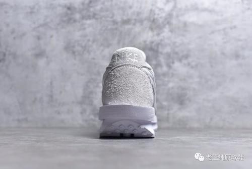  联名■解构新花样！Sacai x Nike 解构纯白2.0开箱实测