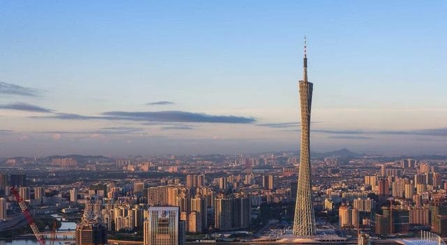 深圳太强大，广东最富有的5个区县，4个都在深圳