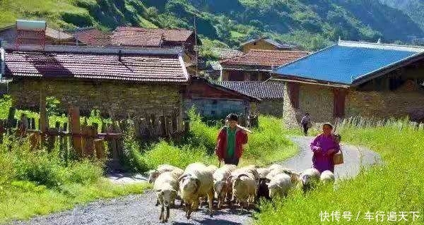 四川有个绝美秘境，藏着比九寨沟还美的景色，美得令人难以自拔