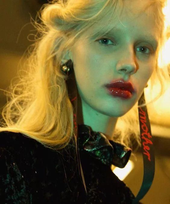 叮咚！这里有件七夕秘密武器需要你查收