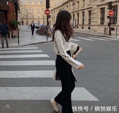  「针织上衣」如何打造文艺范女孩？选择这几种时尚单品，成功了90%