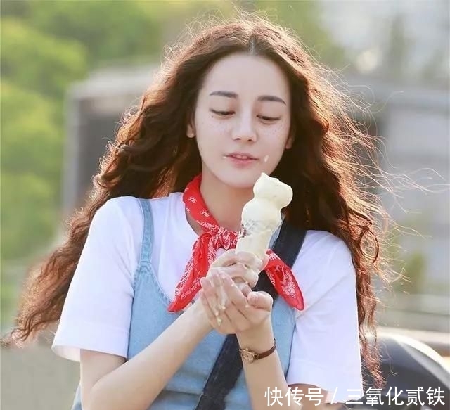 『女人』过了40岁的女人,想要有气质就别碰这4种发型,不然又丑又显老
