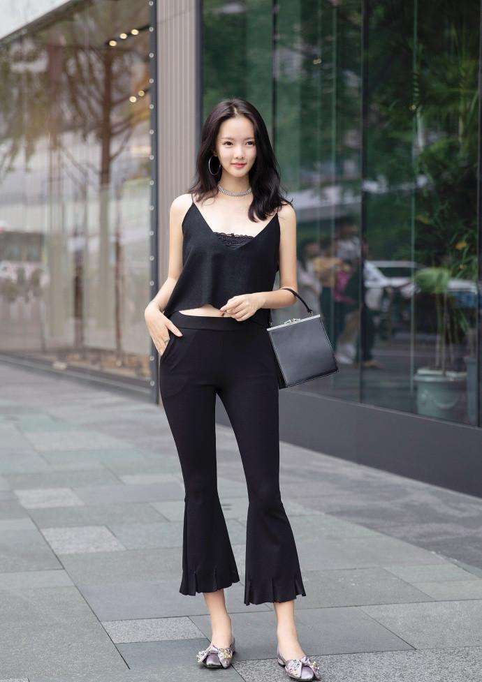 几组黑色系温柔清爽风的搭配LOOK, 有你喜欢的吗?