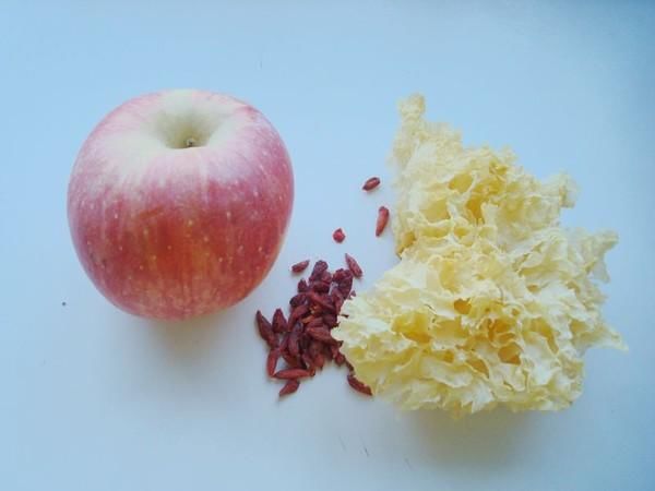  「养生壶」此物是“穷人的燕窝”，女性3天吃一次，皮肤光滑，40岁不显老
