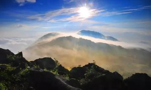 天涯海角三亚湾，总有故事后人看