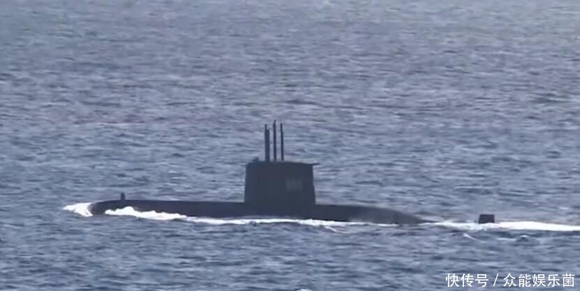  [两栖攻击舰]埃及海军练抢滩登陆！美俄法德武器“同框”