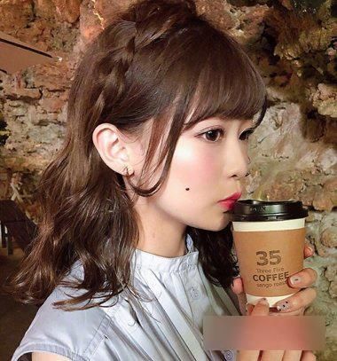 12款炎夏街拍的是清爽扎发头型！