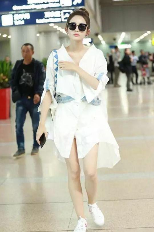 杨幂娜扎的腿看起来又长又细，原来她们都爱玩这样的套路！