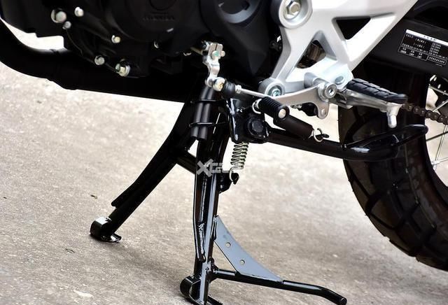 「CB190SS」不到2万的复古摩托车 五羊本田CB190SS实拍