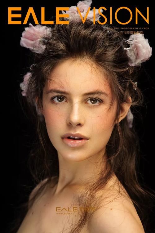 必收藏！百张女孩与花摄影作品！-右视觉十周年饕餮视觉盛宴。