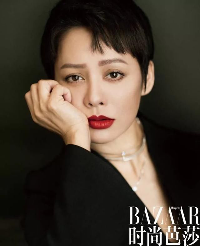 宁静有“选择困难症”？红唇VS裸唇你来帮她选一个