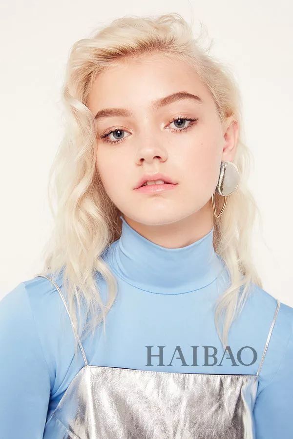 好奇| 王菲综艺首秀宣传片曝光，48岁的她凭什么比年轻时更美了?