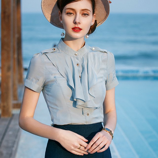 快来一饱眼福!丰满的女人这样穿勾魂裙，好看又迷人，女人味十足