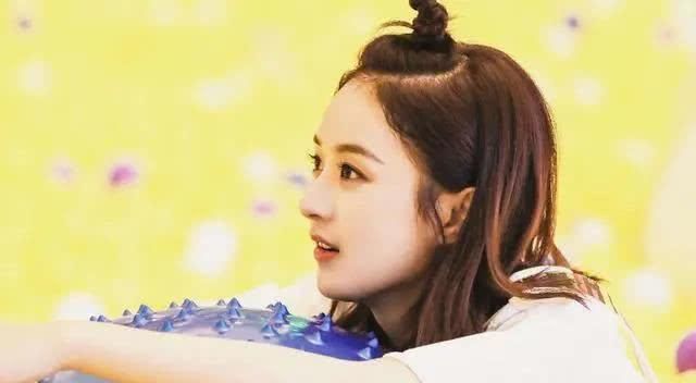  「毛囊」发际线后移的女孩，千万别试着这三种头型，显脸大又老气