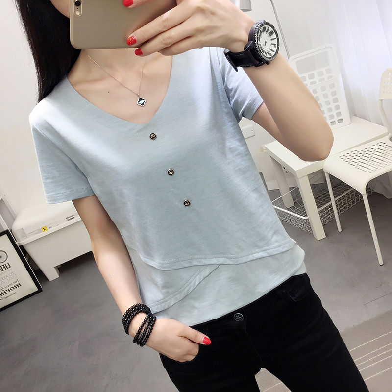 穿腻了休闲装，就换换时尚百搭修身T恤，随意百搭都显得甜美洋气