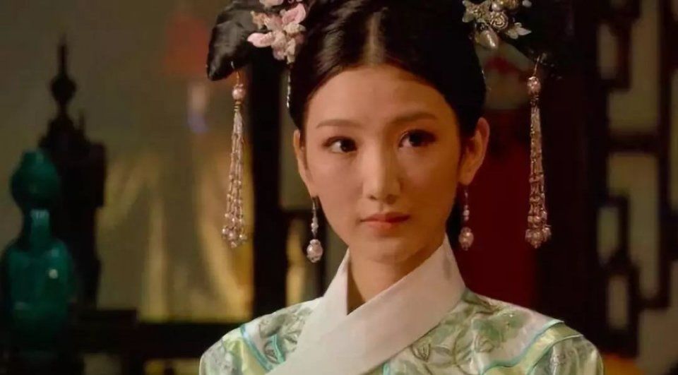 渣男出轨先卖惨，又被生父索要5000万，年度最惨女星非她莫属!