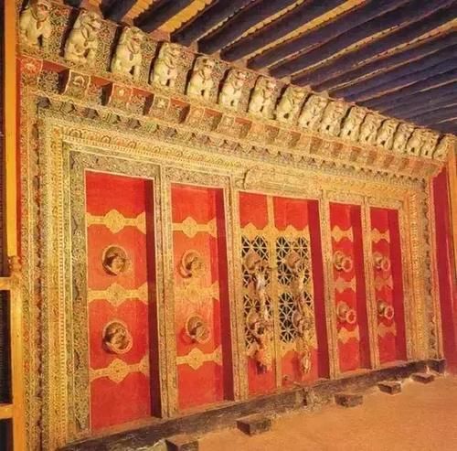 比故宫还壕的宫殿：厕所300年不打扫，最好的藏传文玩都在这儿