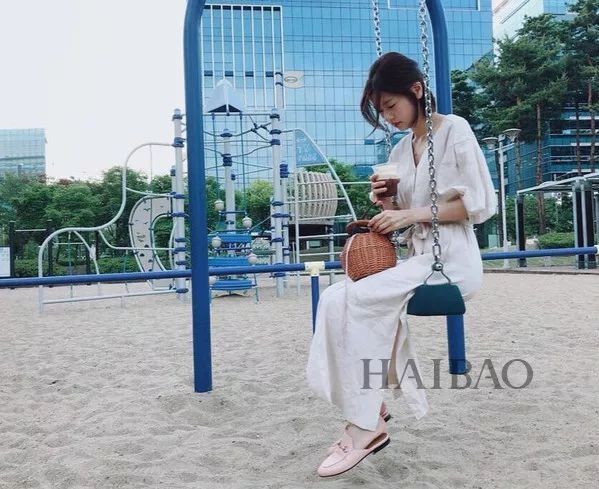 惊呆| 奔3的她被叫“韩版马思纯”!私下穿衣更是不简单…