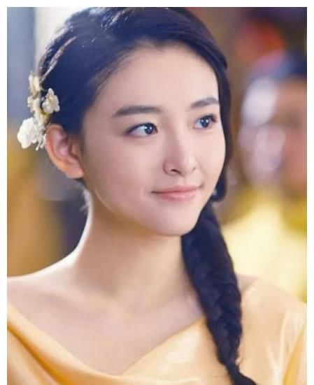 『吴倩』吴倩太信心!晒照从不P图,见到生图下的腿围:我没弄错吧?