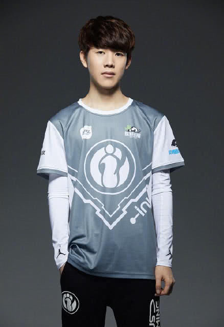 Theshy回归是因IG薪资妥协?夏季赛若夺冠给他