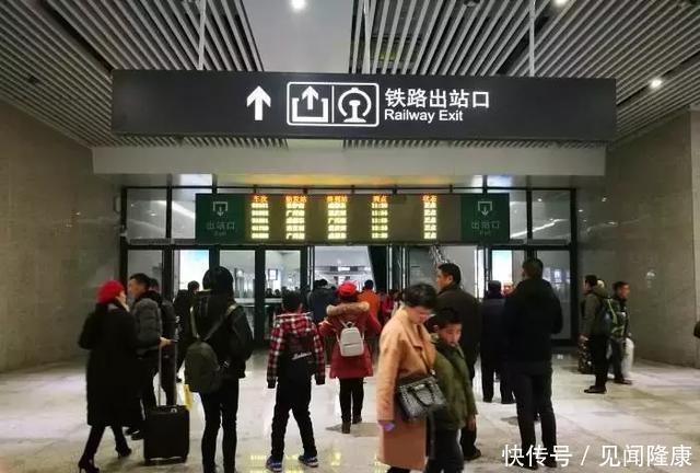 渝贵铁路开通后才发现，贵阳东站在北边！差点走错