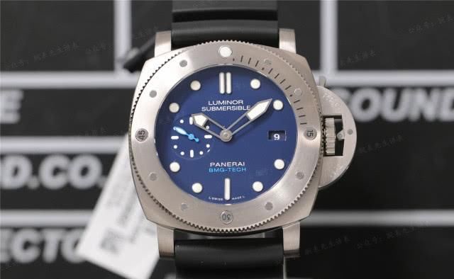  [评测]金属玻璃配上那一抹蓝，VS沛纳海PAM00692腕表评测