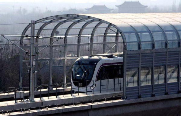 每一节地铁车厢都有一个＂身份证号码＂，你知道在哪里看吗?