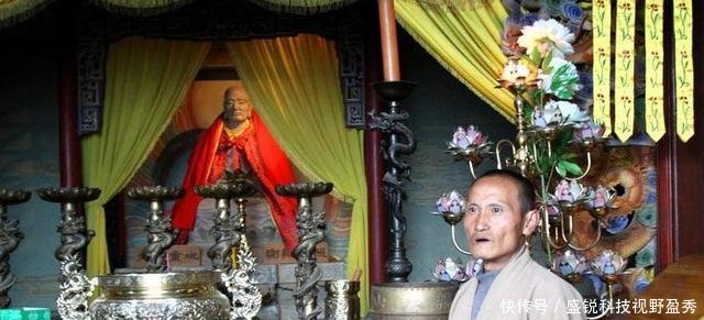 山西“神秘”寺庙，经专家鉴定，庙中12座“佛像”都是包骨真身！