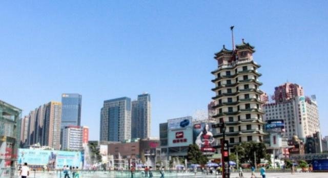 河南最独特的城市,面积是郑州的两倍,却是省内唯一的南方城市！