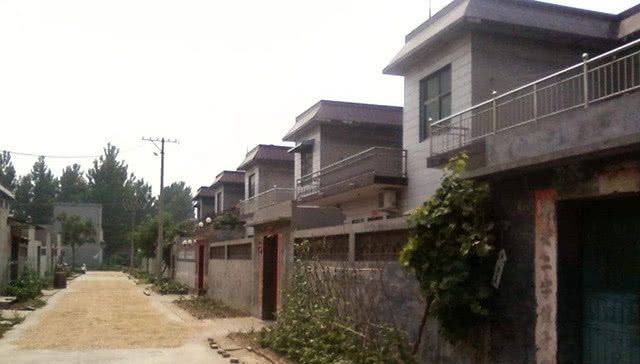  #收益#农村宅基地红利：闲置宅基地可以盘活再用，农村有房有地