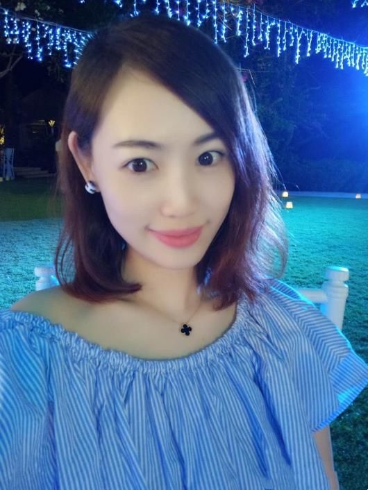 马蓉凌晨坐豪车出行，发生意外向网友求救，不料却遭大家举报酒驾