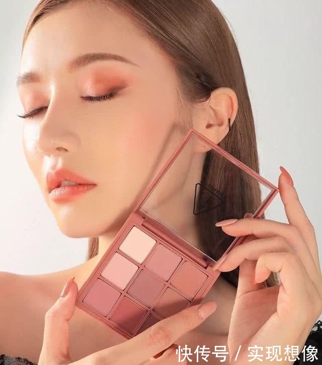  秀智@看了秀智的早春玫瑰妆，又想初恋了