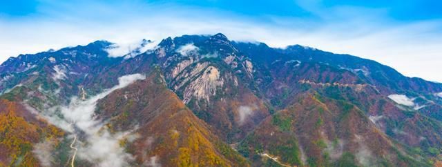 大别山天堂寨雨后现仙境奇观