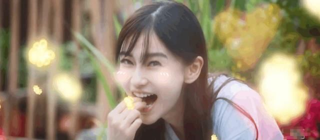 Angelababy继假吃事件 又被网友骂惨了 骂了整整87分钟