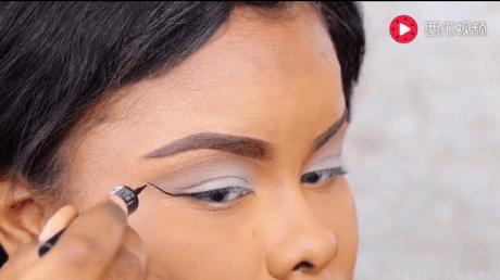 化妆技巧  35岁女人素颜不忍直视，她说化妆后能嫁入豪门，上完妆