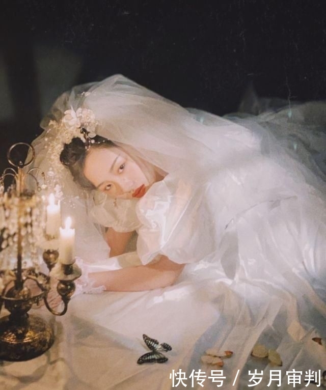  婚纱照：阿沁与刘阳分手90天后，首次晒出婚纱照，难道是好事将近吗？