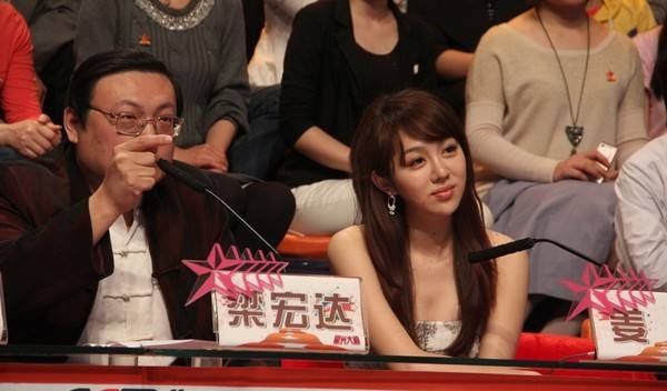 毕福剑搭档被央广封杀?本尊发声:造谣者大脑欠费!