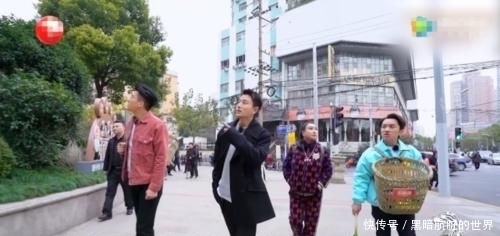  #素质#《亲爱的，来吃饭》节目没底线，明星素质低，各种细节引发观众的不满