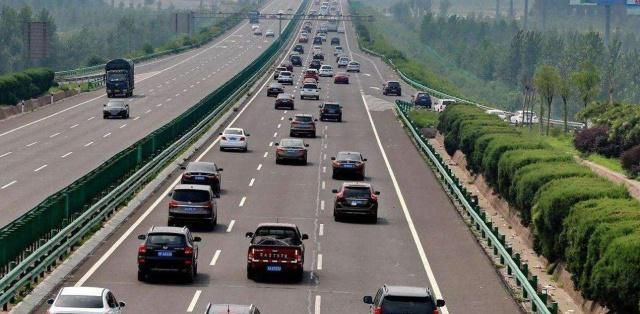  斑马线■在道路上不认识这5种“道路标线”，别说自己是老司机