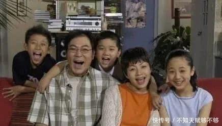  『绝世』演绝世美女被嫌“丑”遭受全网diss，这位90后小花靠啥翻身