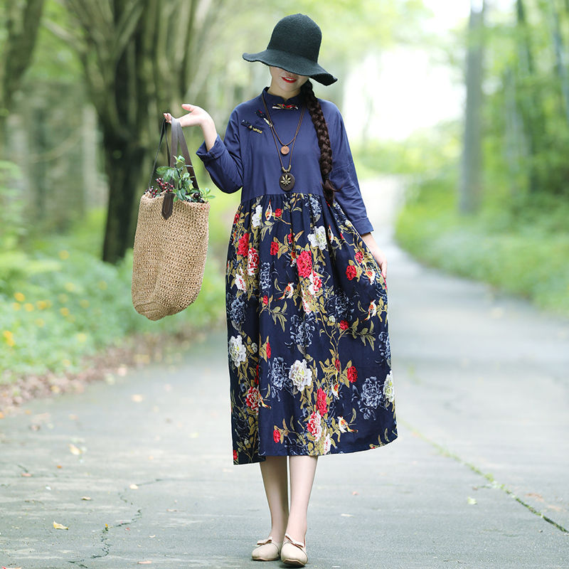 难怪今年都没穿打底裤了，现在流行风亚麻裙配高跟鞋，减龄的不行