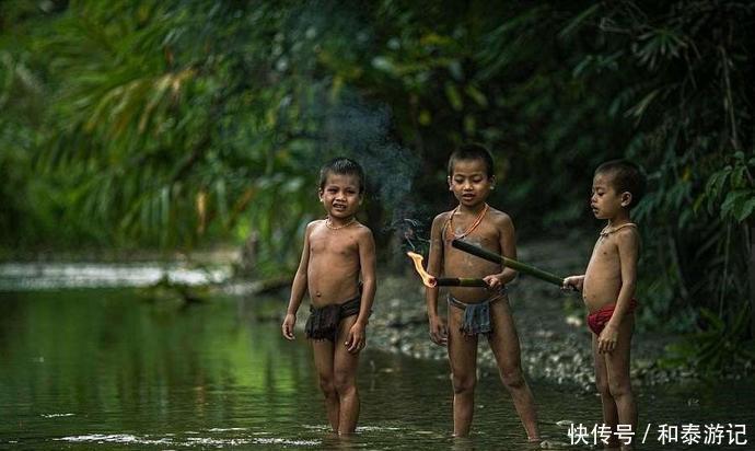 旅游误闯原始部落, 这里的人是这样生活, 真羡慕!