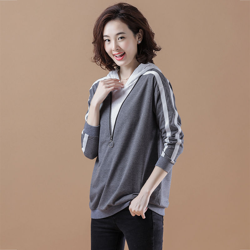 什么裙子、旗袍就扔了吧!现在流行这种精致小衫,好穿还美嫩