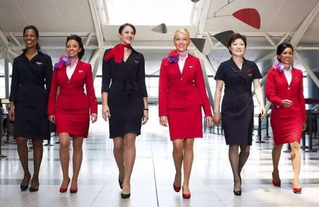 为什么美国会让大妈来当空姐，有什么优势吗?网友:不想吐槽