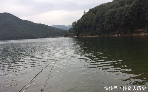  钓友@春季在自然水域钓几条就没鱼咬钩了，老钓友教你三招，野钓上鱼多