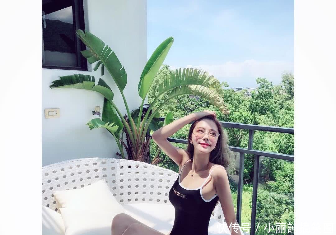 高挑正妹杨黛比 夏天94要看比基尼！