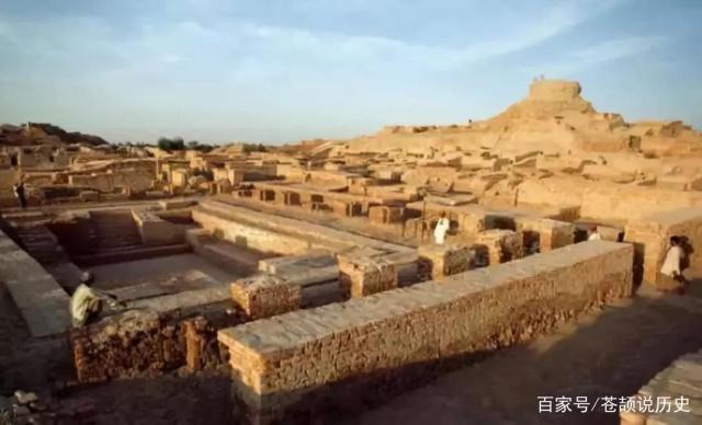 真实存在的“精绝古城”原型，门票3500一张，谜团专家至今无解