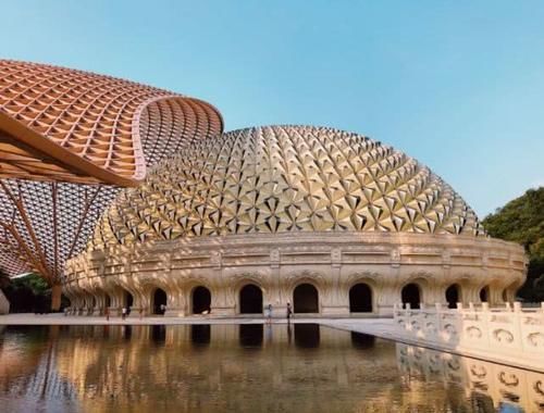 中国最“奢华”寺庙,占地900亩耗资40亿,藏有唯一的佛顶骨舍利