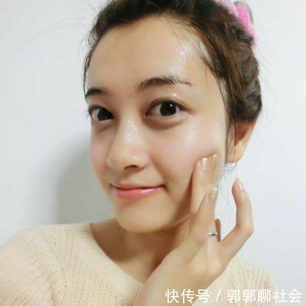  「共性」皮肤好的女人，大多有这5点共性，不用护肤和化妆也很美